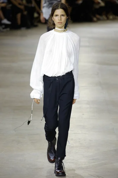 Look 20